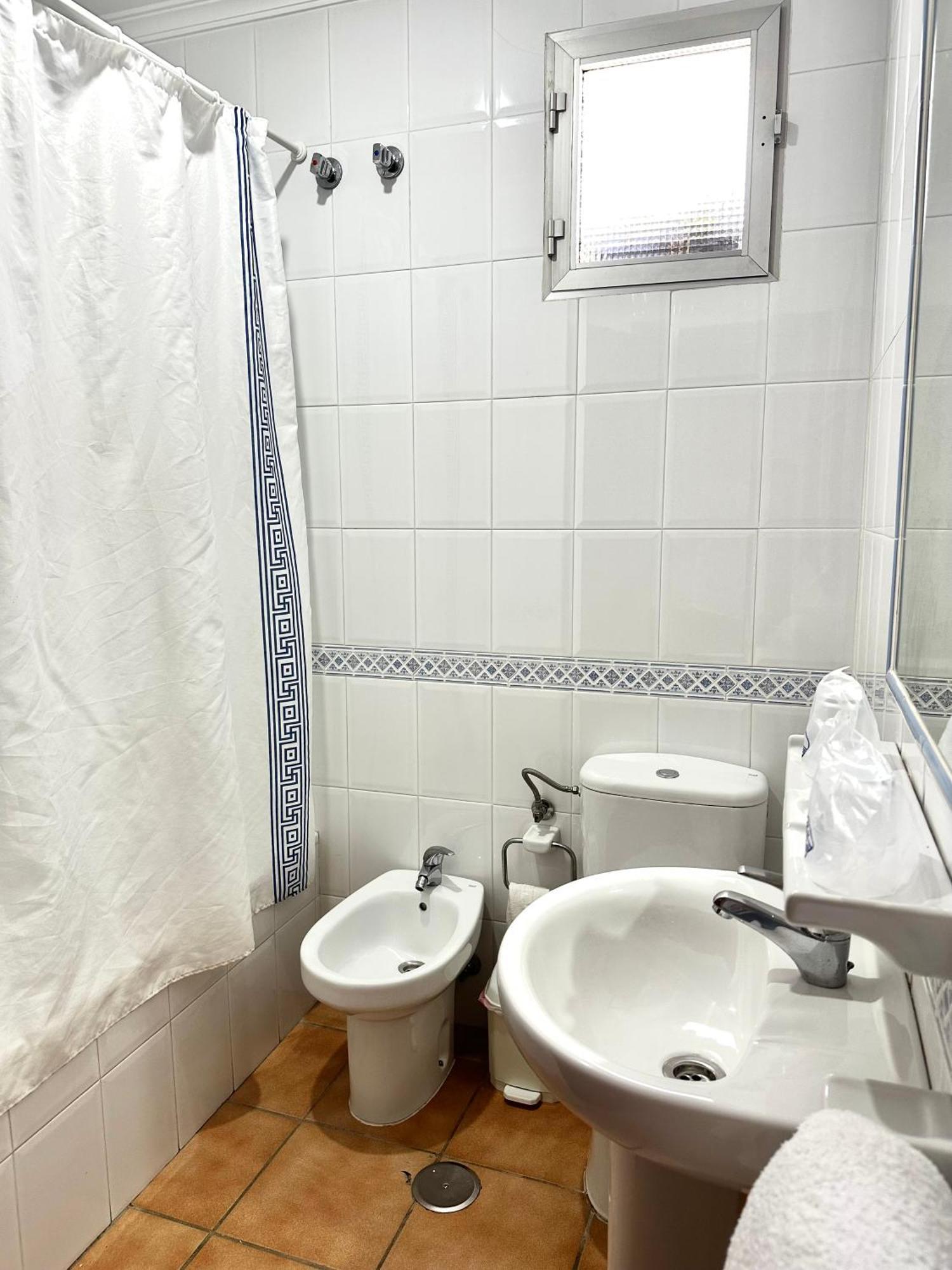 Hostal Mellizo Lebrija Dış mekan fotoğraf